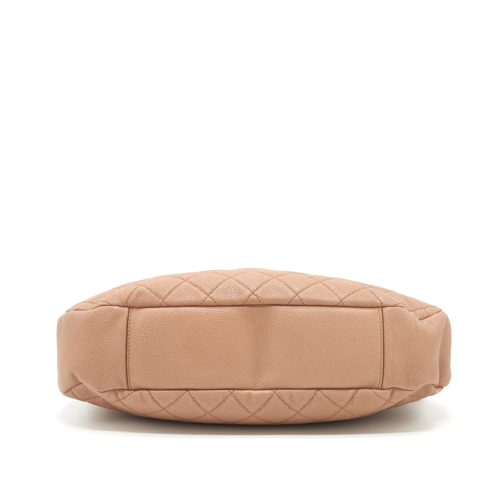 chanel-round-flap-bag-caviar-dark-beige-ghw