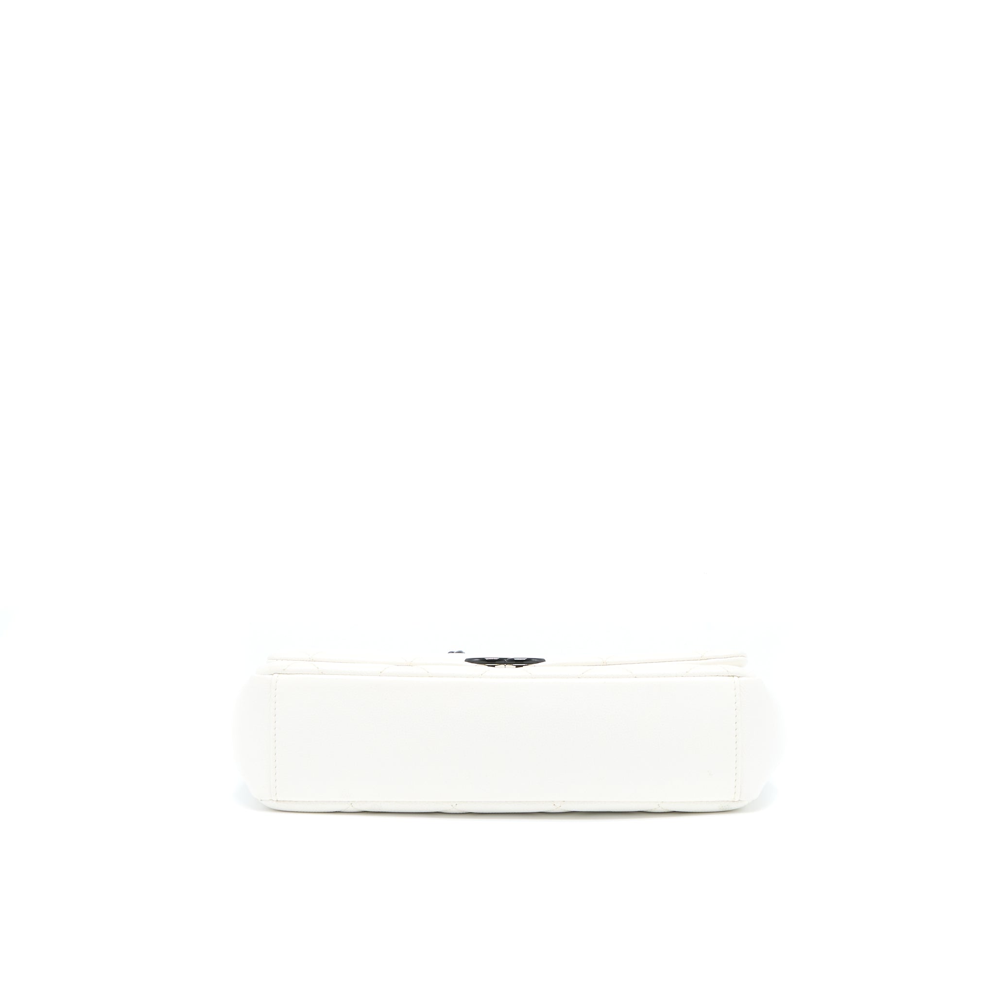 chanel-seasonal-flap-bag-caviar-white-with-black-hardware