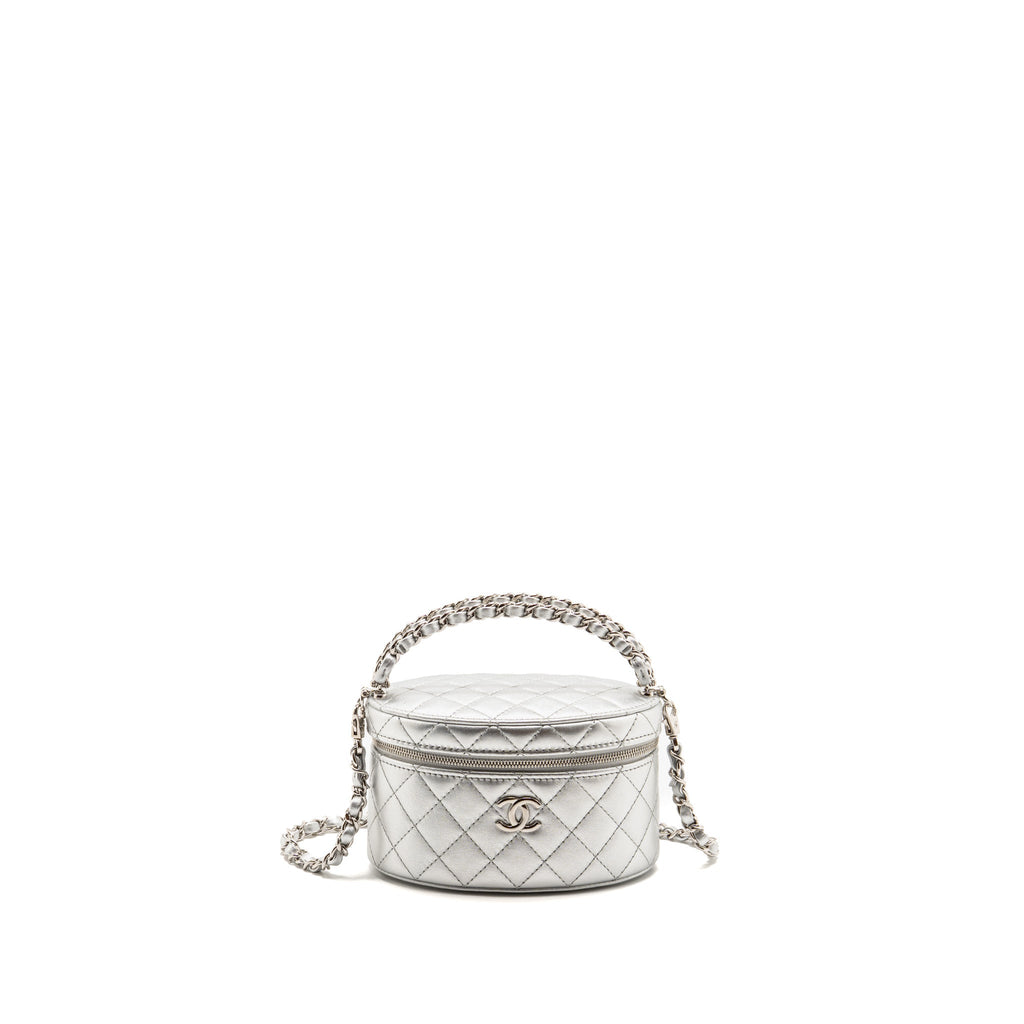 chanel-25c-double-top-handle-round-vanity-case-lambskin-metallic-silver-shw-microchip