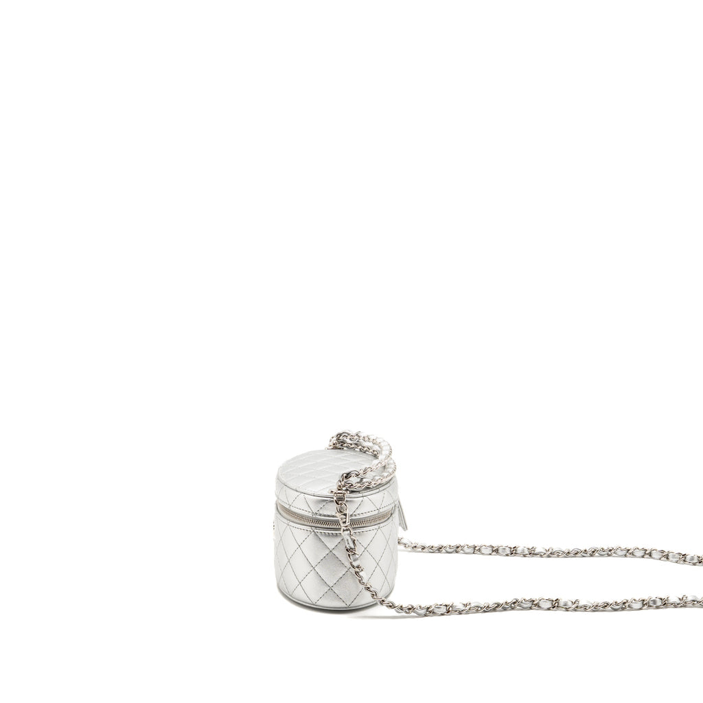 chanel-25c-double-top-handle-round-vanity-case-lambskin-metallic-silver-shw-microchip