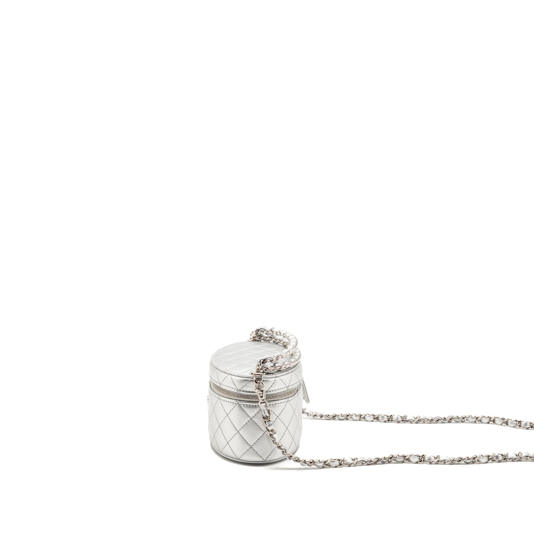 chanel-25c-double-top-handle-round-vanity-case-lambskin-metallic-silver-shw-microchip