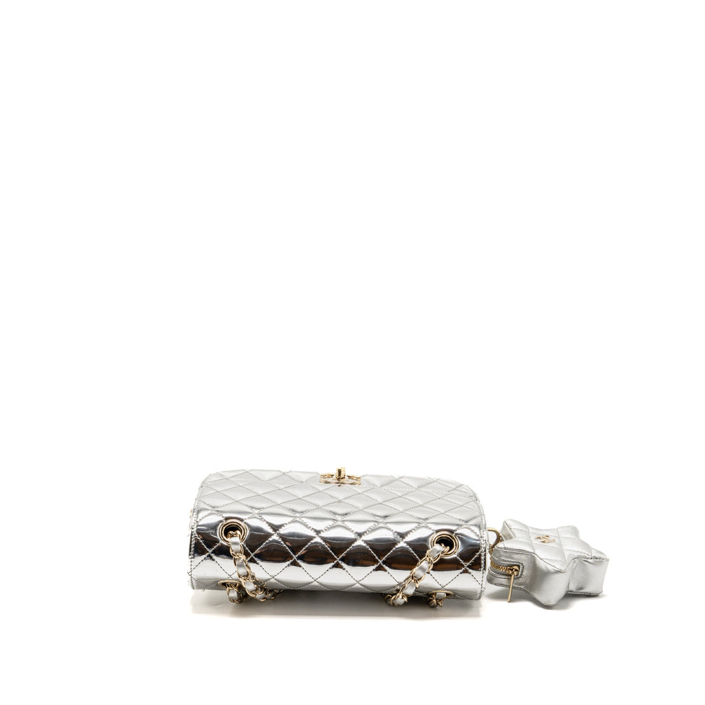 chanel-24c-small-hollywood-boulevard-flap-bag-with-star-coin-purse-patent-calfskin-metallic-silver-lghw-microchip