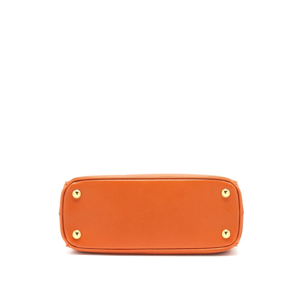 prada-saffiano-tote-bag-papaya-ghw