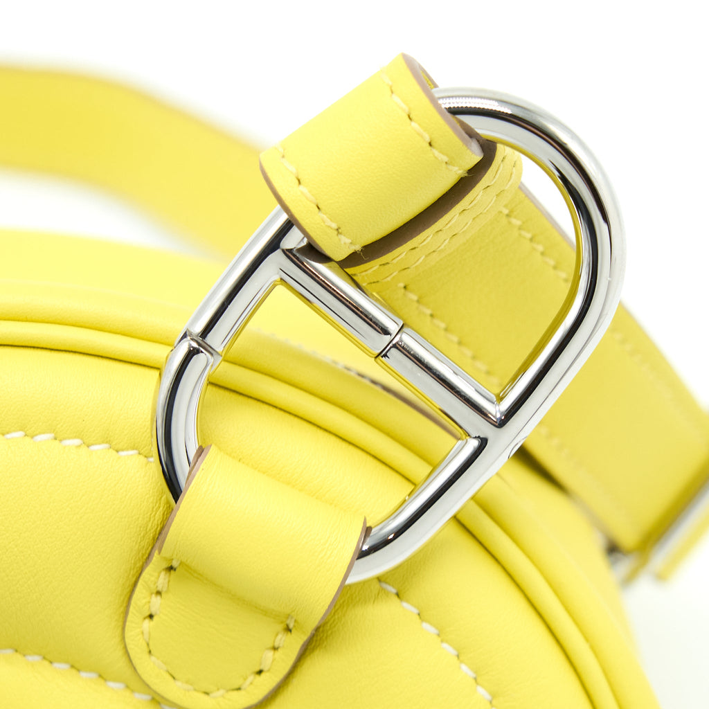 hermes-in-the-loop-belt-bag-swift-lime-sesame-shw-stamp-u