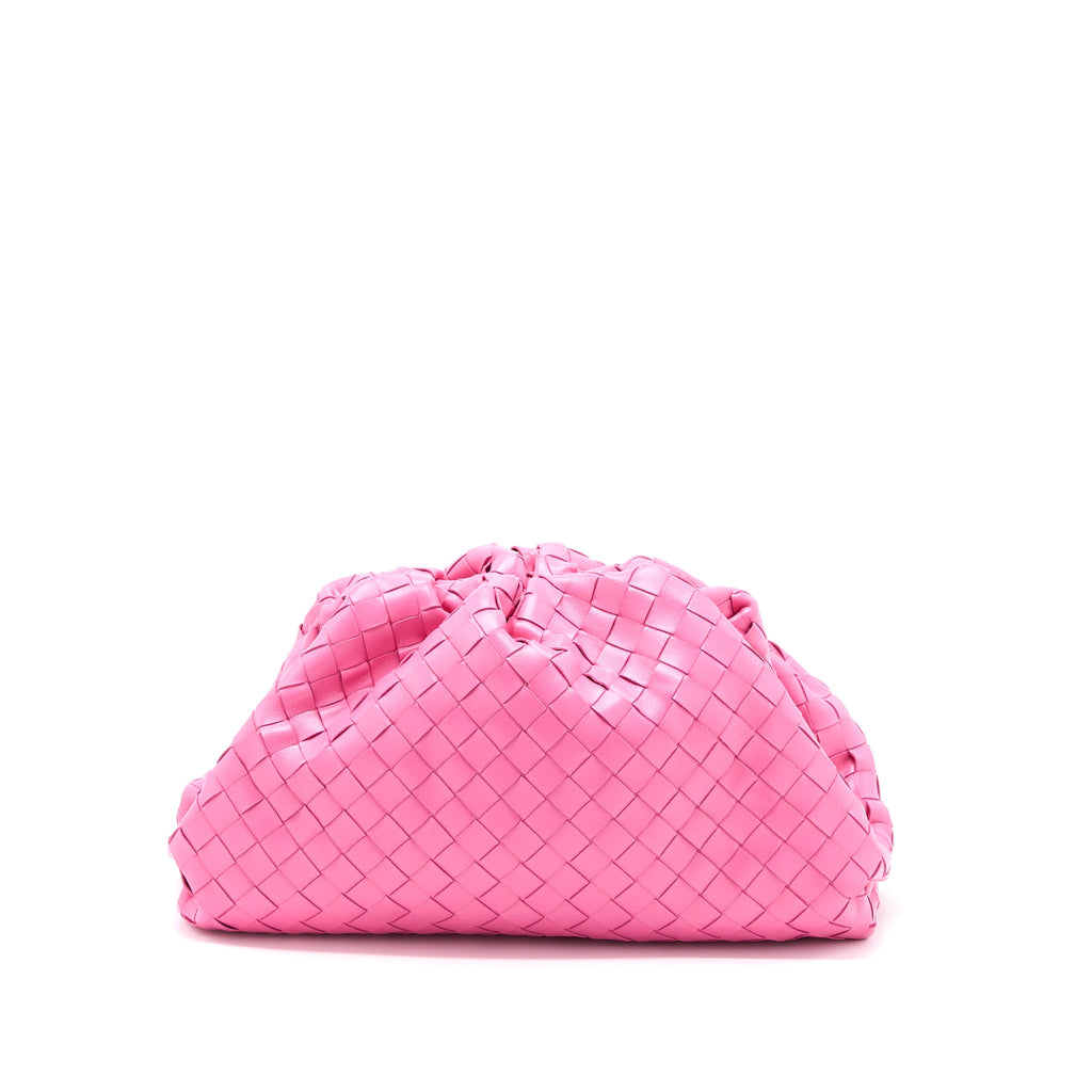 bottega-veneta-clutch-interccato-pink