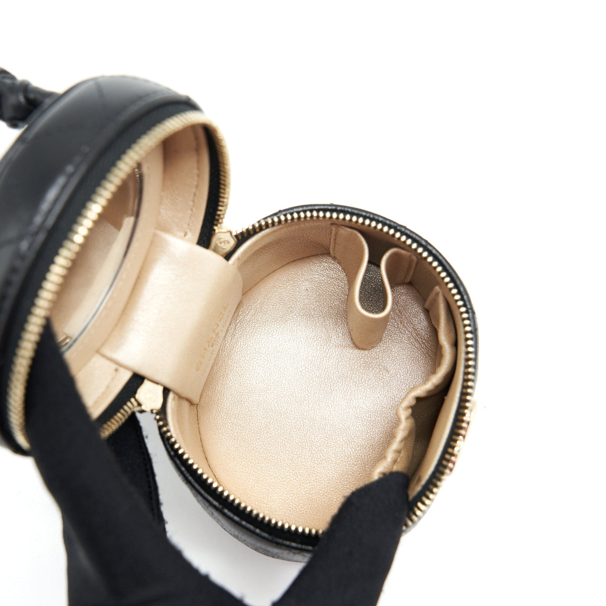 chanel-22s-top-handle-super-mini-vanity-lambskin-black-lghw