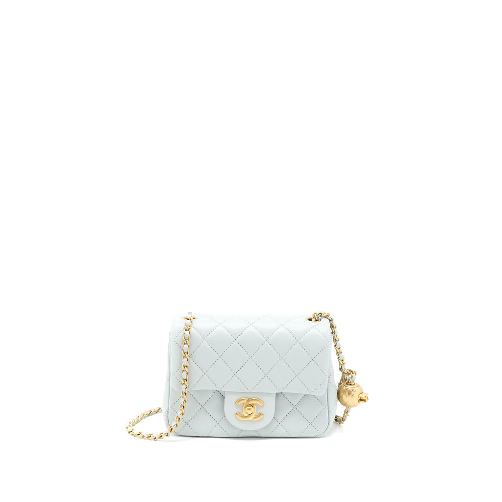 chanel-23c-pearl-crush-mini-square-lambskin-light-grey-ghw-microchip