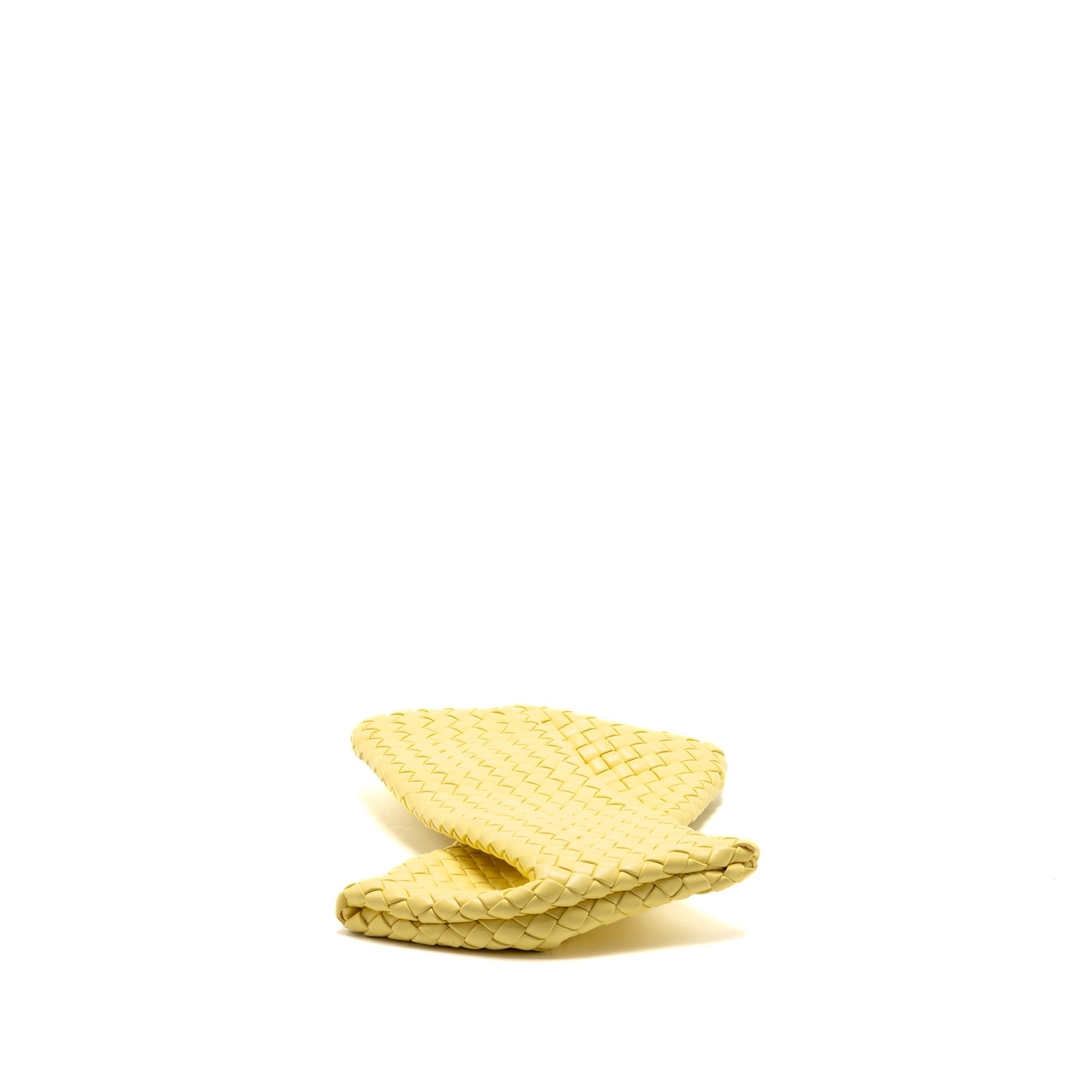 bottega-veneta-the-crisscross-clutch-intrecciato-leather-light-yellow
