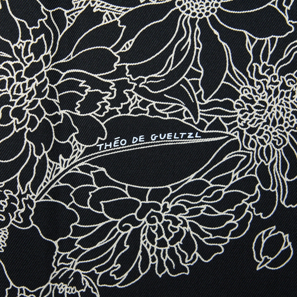 hermes-90-x-90-silk-scarf-robe-levered-black-white