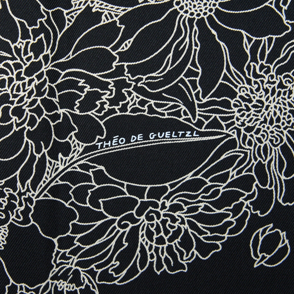 hermes-90-x-90-silk-scarf-robe-levered-black-white