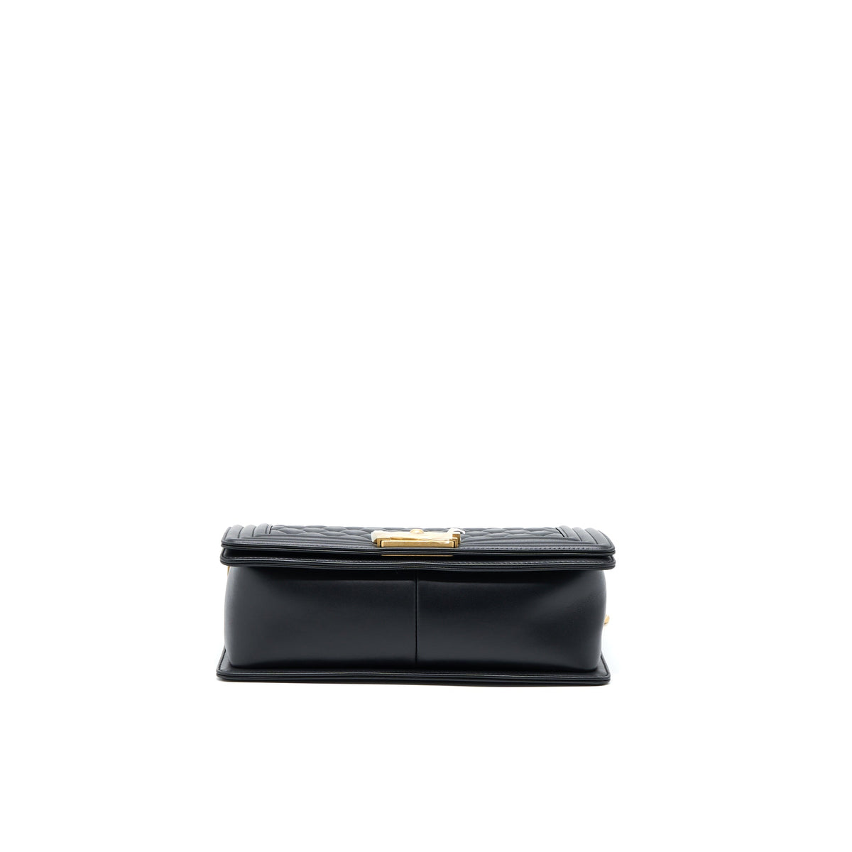 chanel-medium-boy-bag-lambskin-black-ghw-microchip