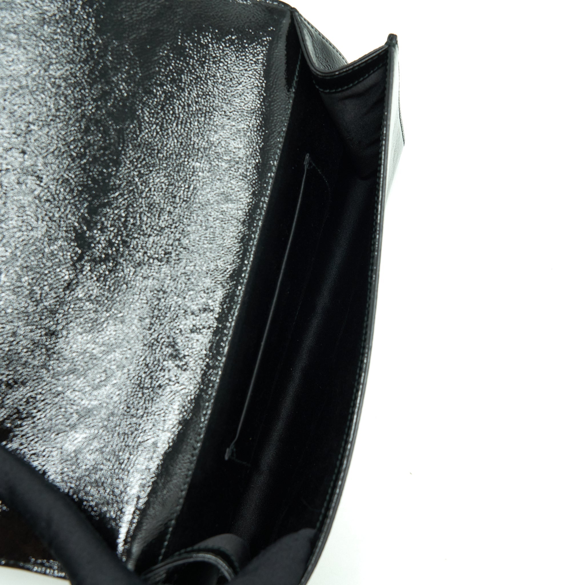 saint-laurent-ysl-clutch-patent-black