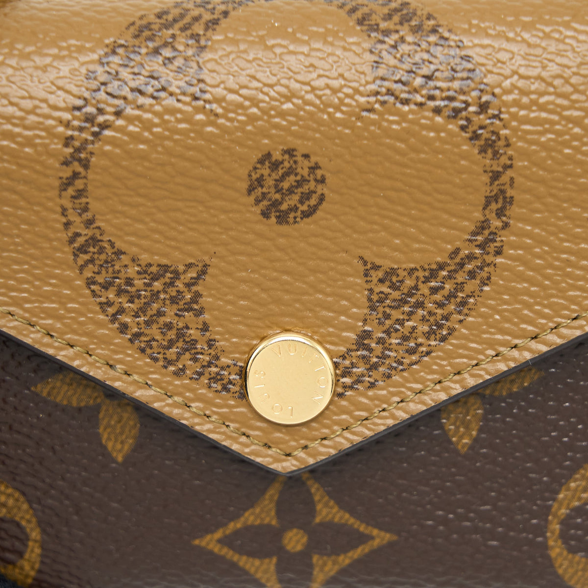 louis-vuitton-zoe-wallet-monogram-and-monogram-reverse-canvas-ghw
