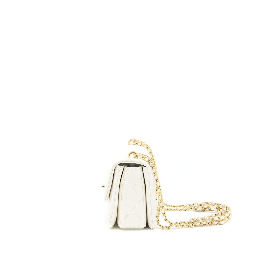chanel-22k-coco-first-caviar-white-ghw-microchip