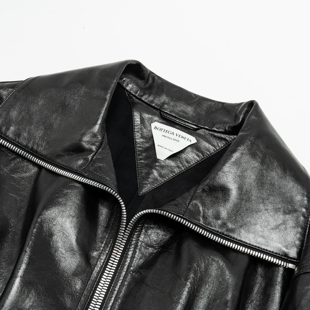 bottega-veneta-size-xs-pre-fall-2020-hooded-shell-trimmed-coat-shiny-lamb-leather-black
