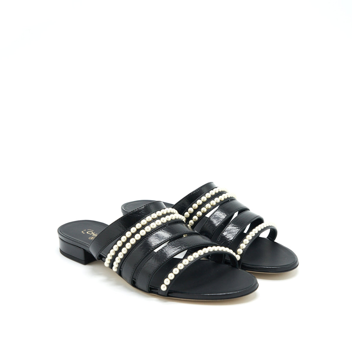 chanel-size-38-leather-and-pearl-sandal-black