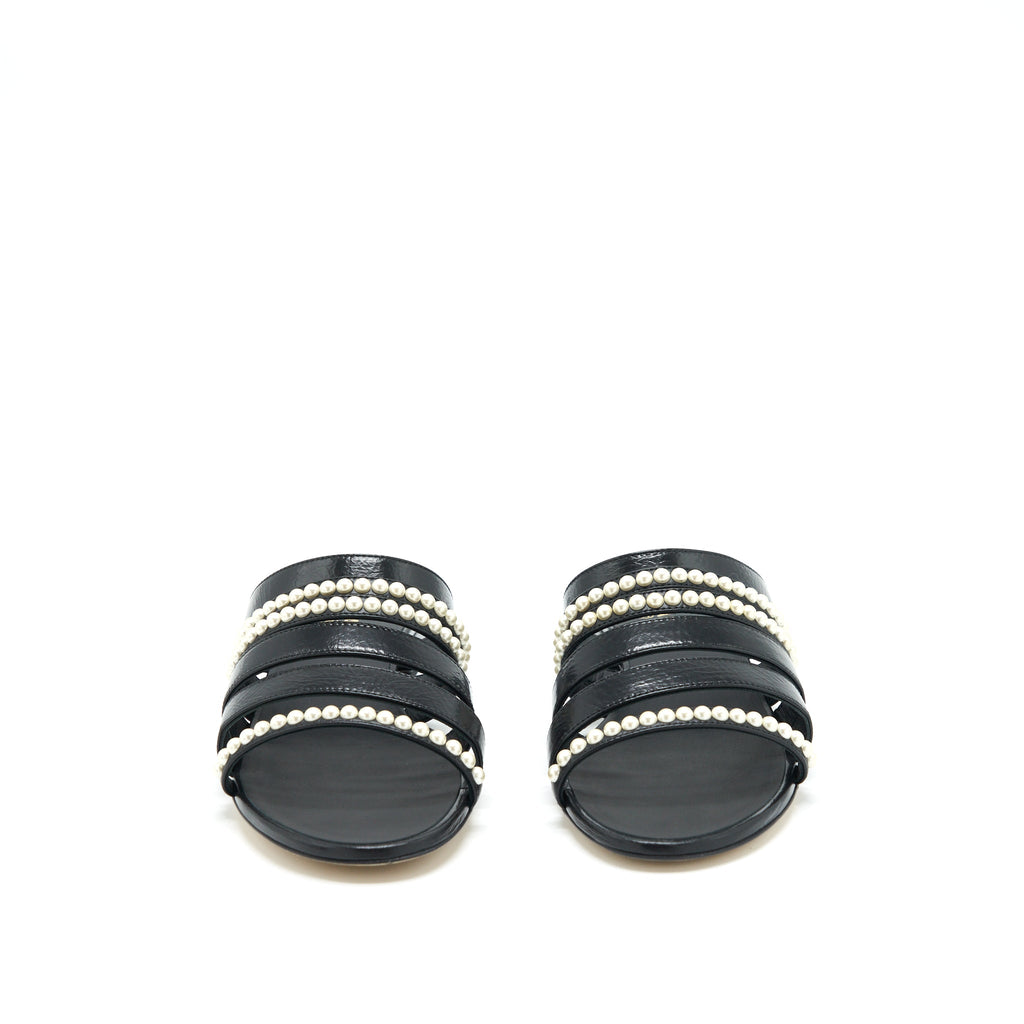 chanel-size-38-leather-and-pearl-sandal-black