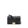 chanel-medium-boy-bag-caviar-black-ghw