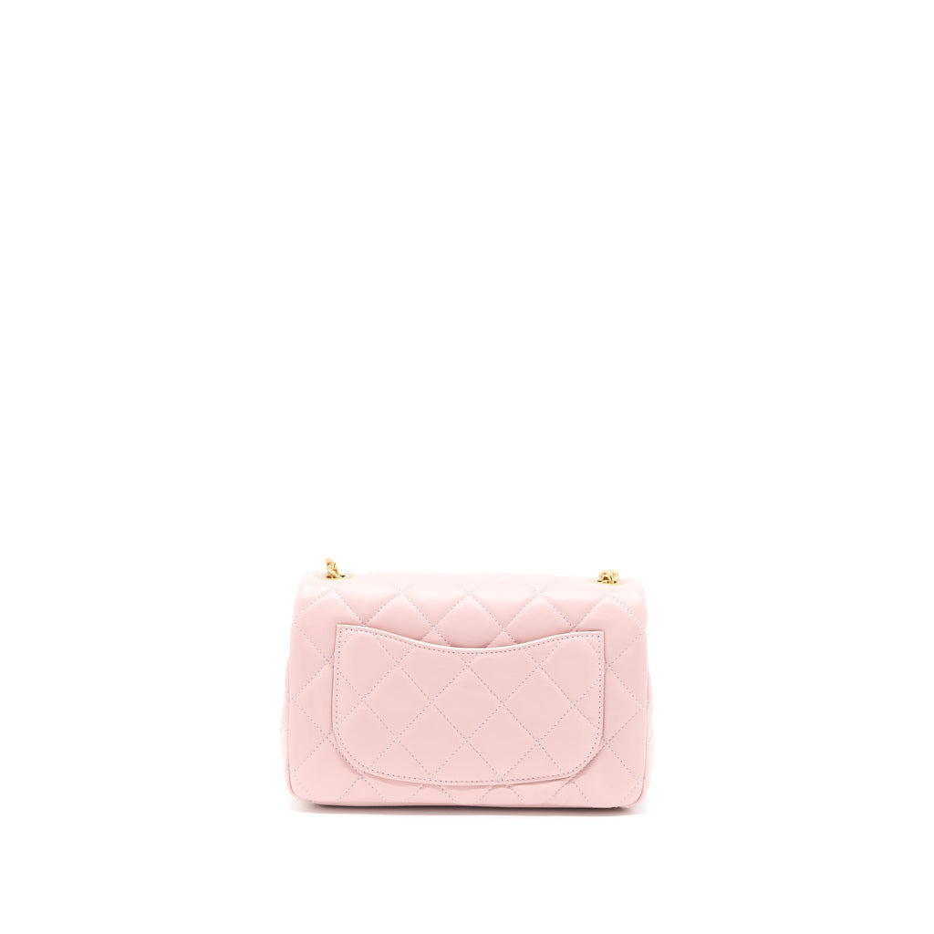 chanel-22b-small-flap-bag-lambskin-pink-ghw-microchip