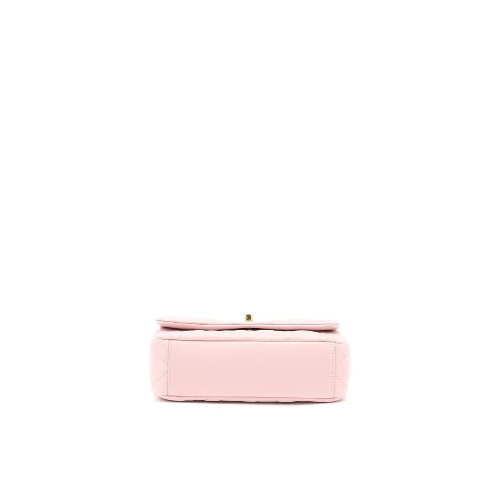 chanel-22b-small-flap-bag-lambskin-pink-ghw-microchip