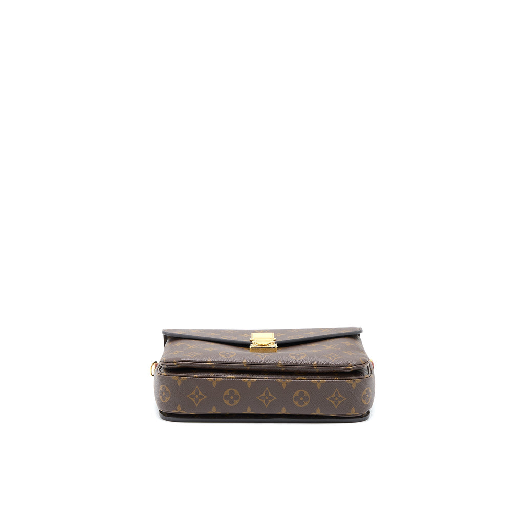 louis-vuitton-pochette-metis-monogram-canvas-ghw-11