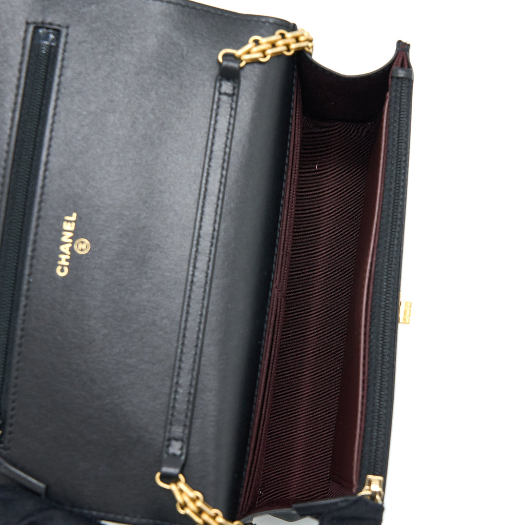 chanel-2-55-reissue-wallet-on-chain-aged-calfskin-black-brushed-ghw-microchip