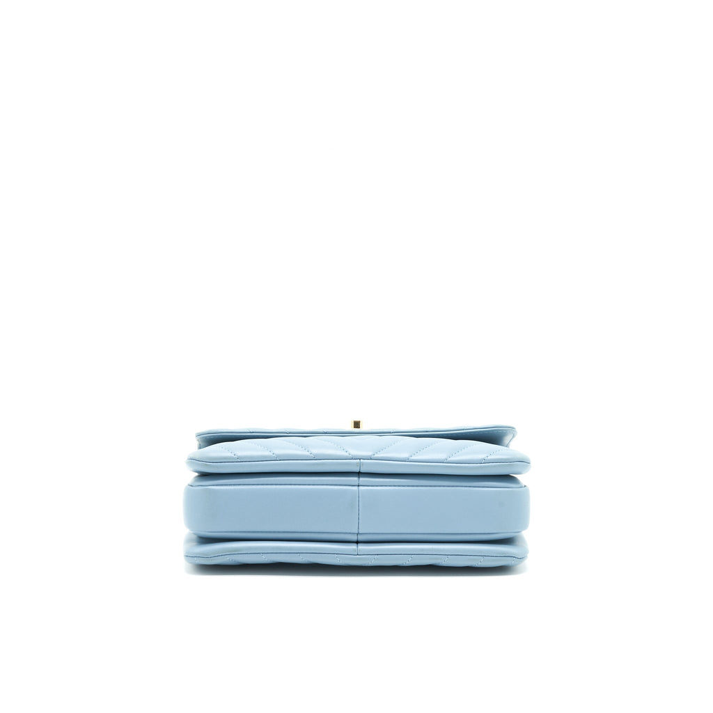 chanel-trendy-cc-flap-bag-light-blue-lambskin-lghw