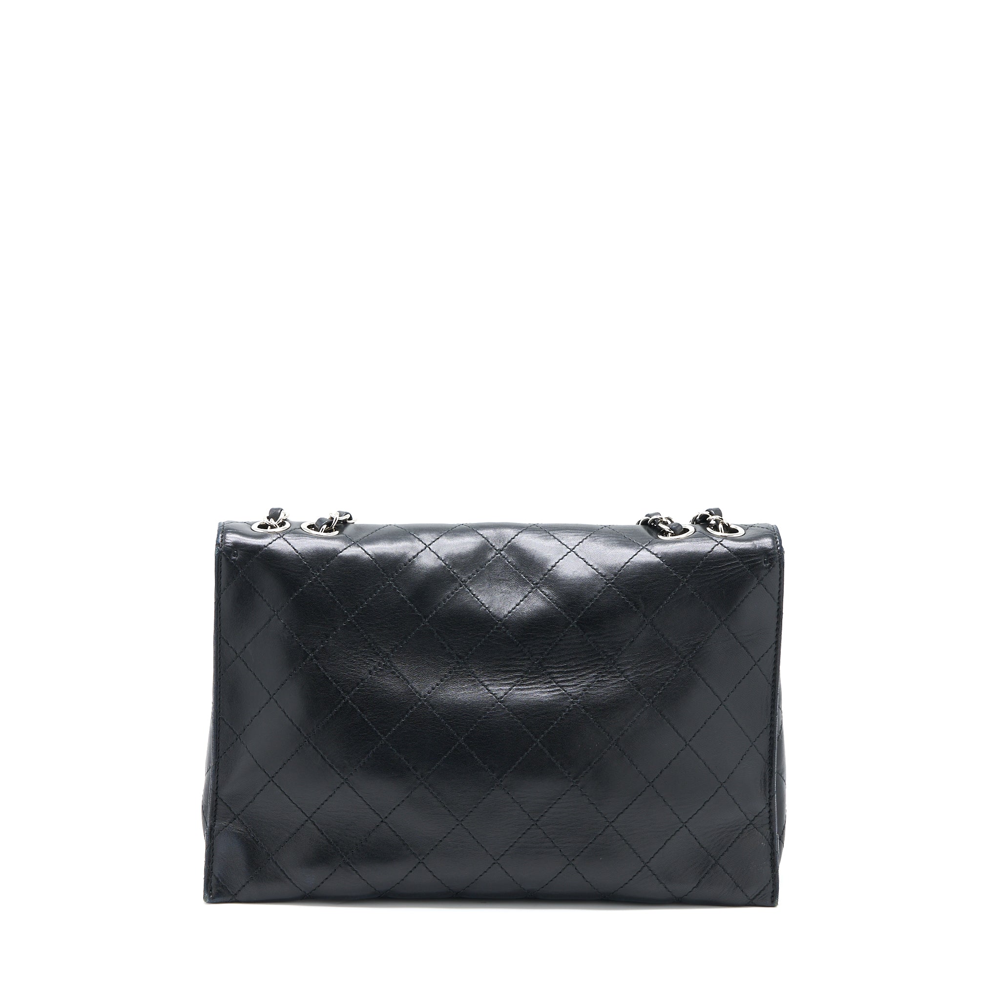 chanel-quilted-flap-bag-lambskin-black-shw