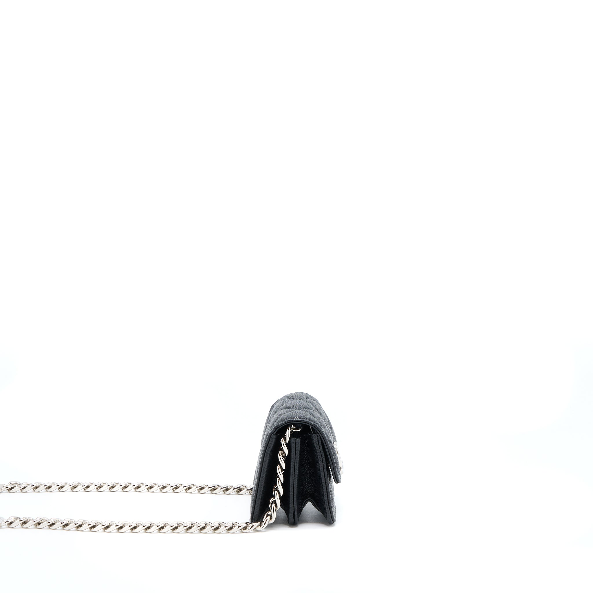 chanel-clutch-with-chain-caviar-black-shw
