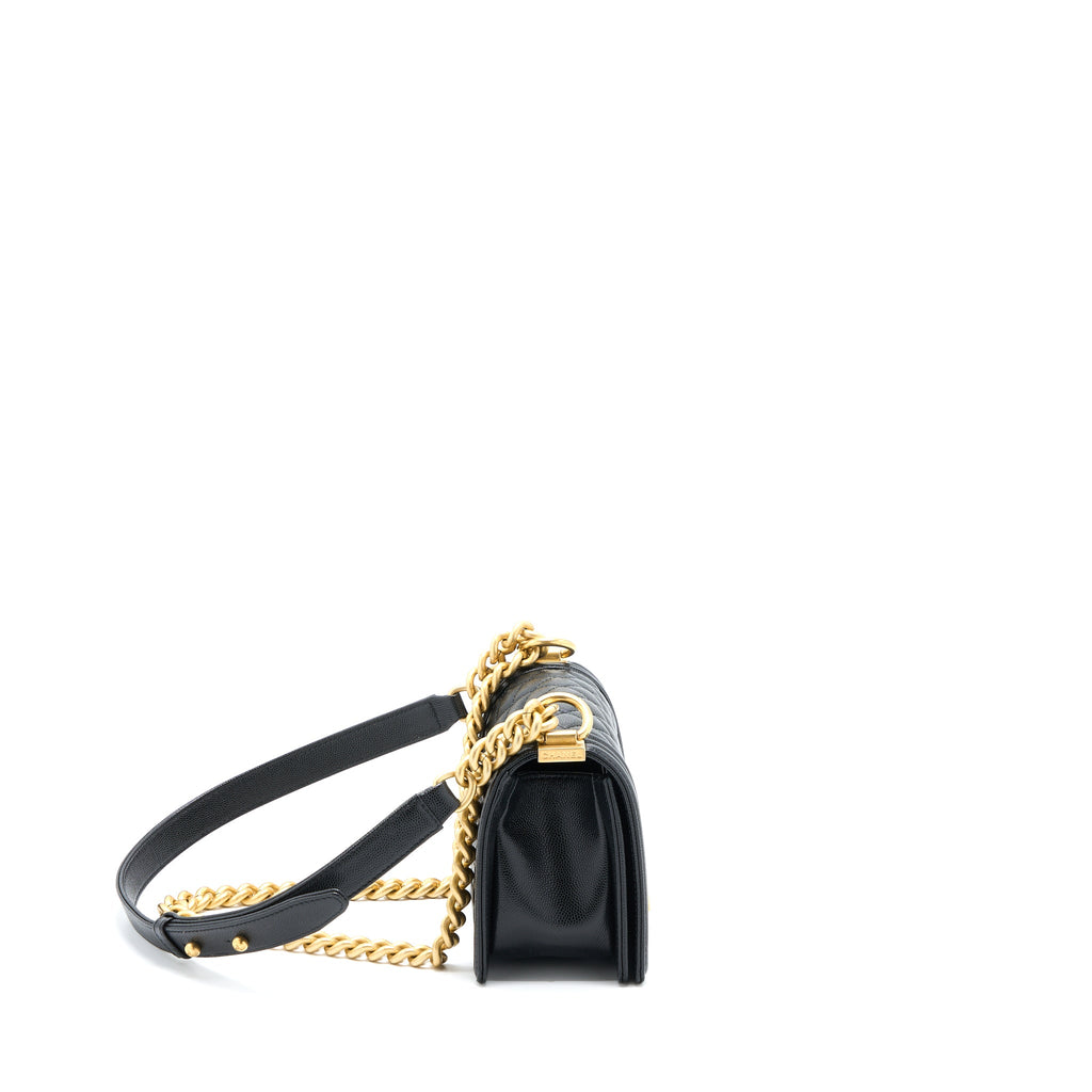 chanel-small-boy-bag-caviar-black-ghw-3