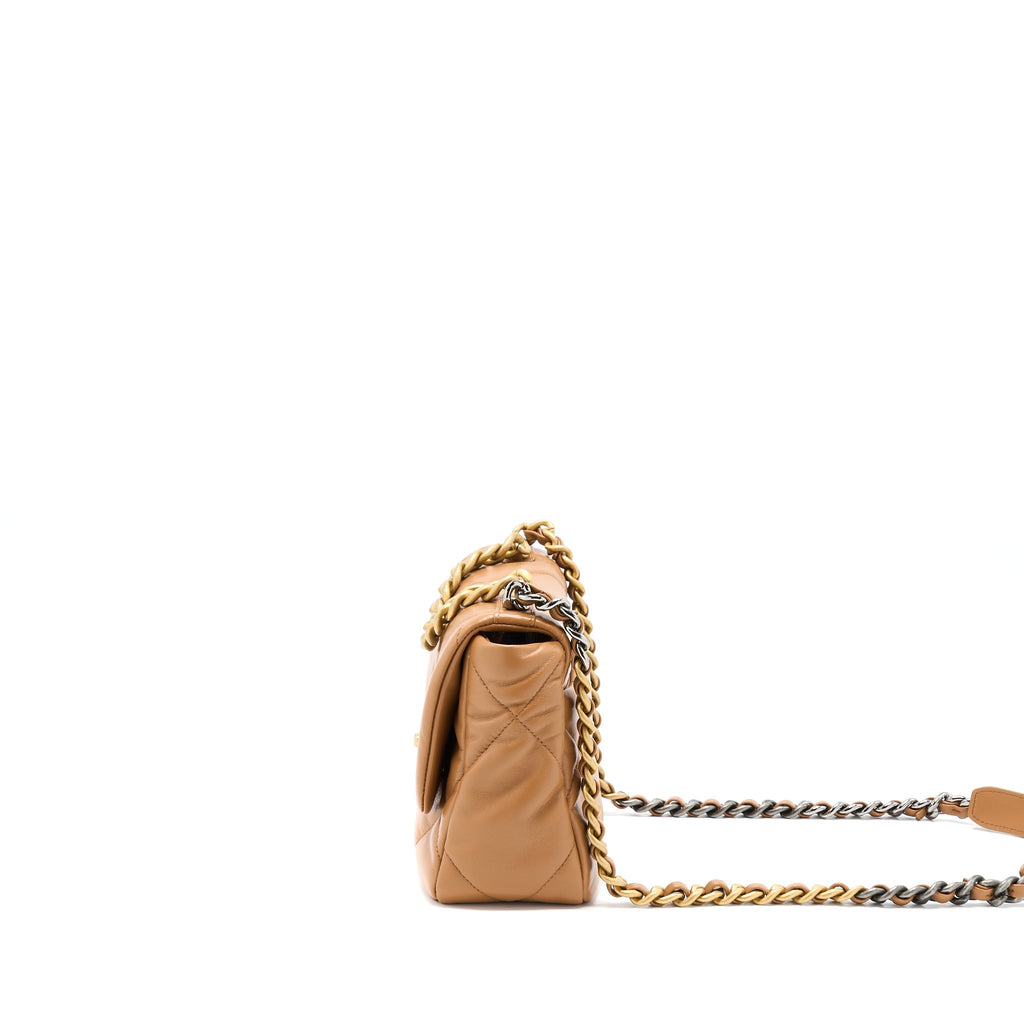 chanel-22a-small-19-bag-lambskin-caramel-ghw-microchip-1