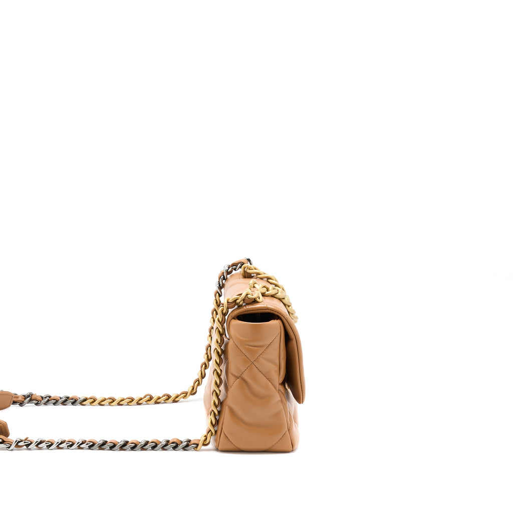 chanel-22a-small-19-bag-lambskin-caramel-ghw-microchip-1