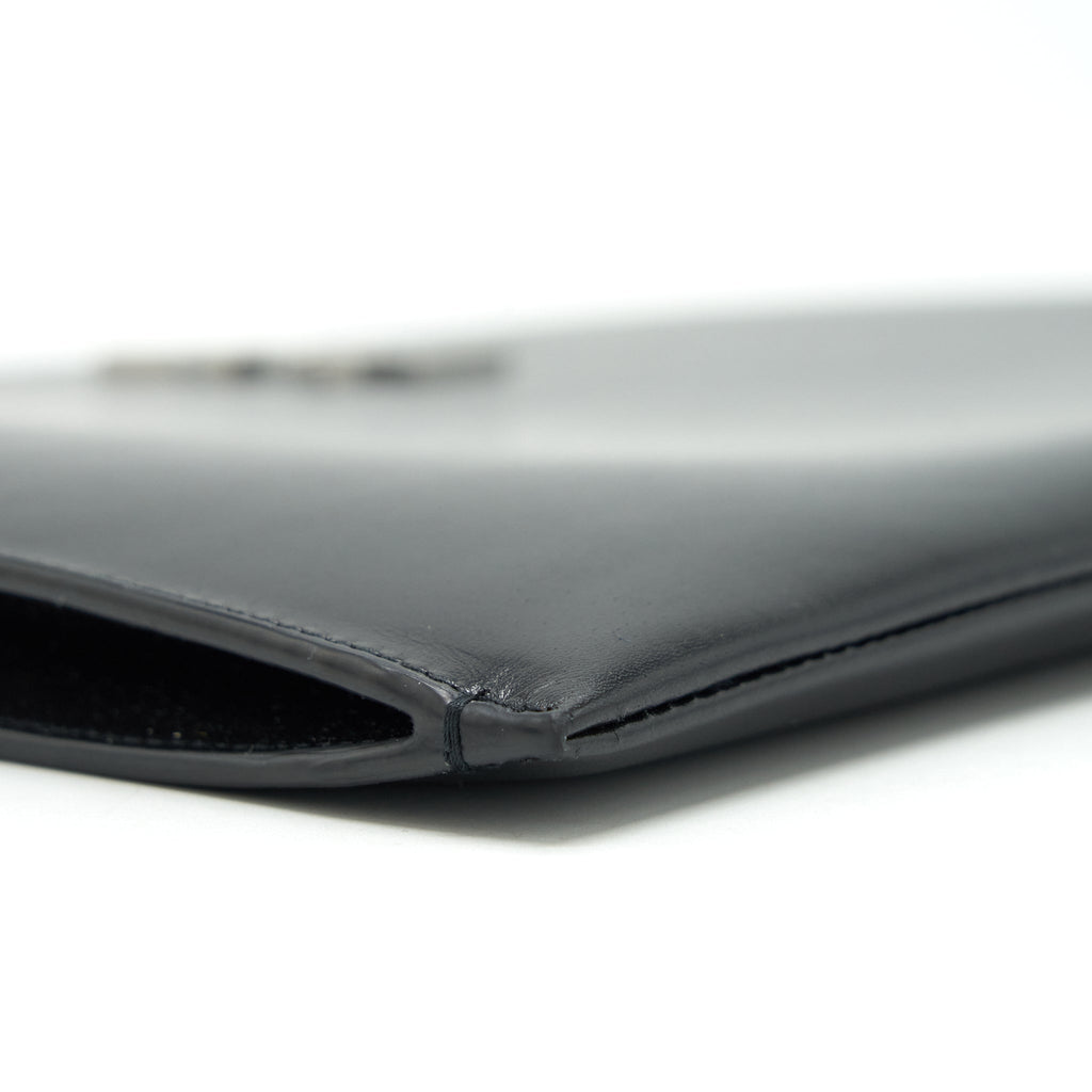saint-laurent-ipad-holder-clutch-calfskin-black-shw