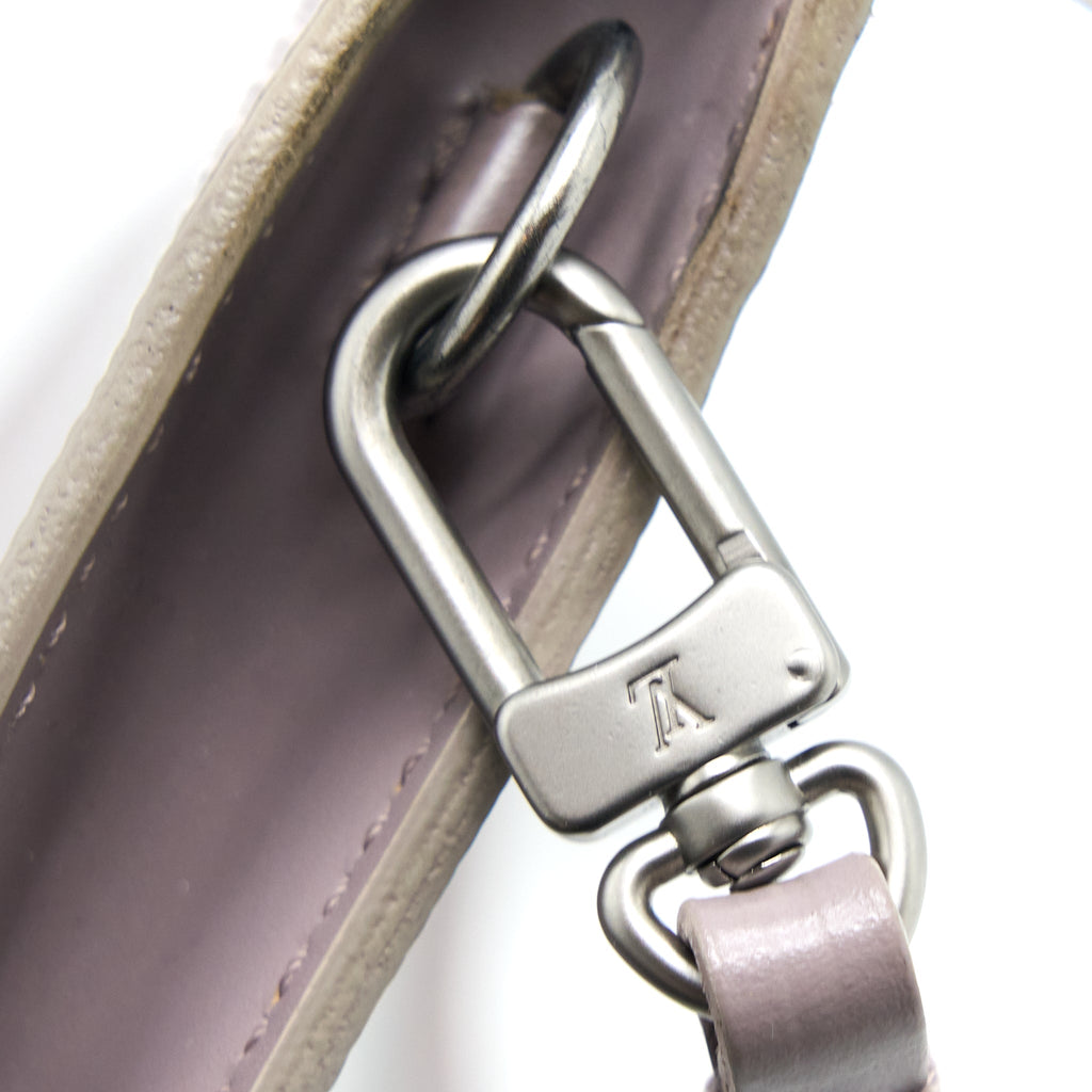 louis-vuitton-vintage-pochette-epi-light-purple-brushed-shw
