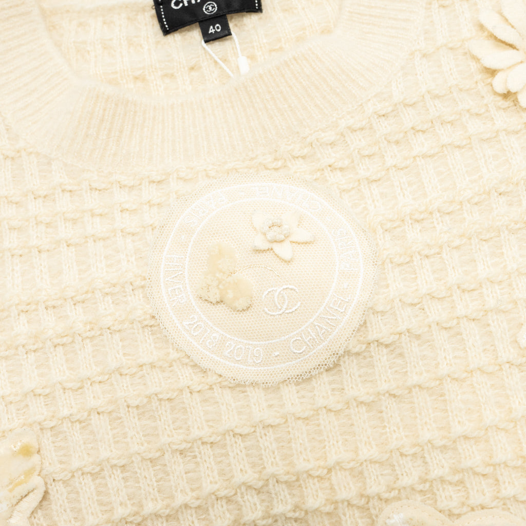 chanel-size-40-18b-coco-neige-lucky-charms-knitted-sweater-cashmere-wool-ecru
