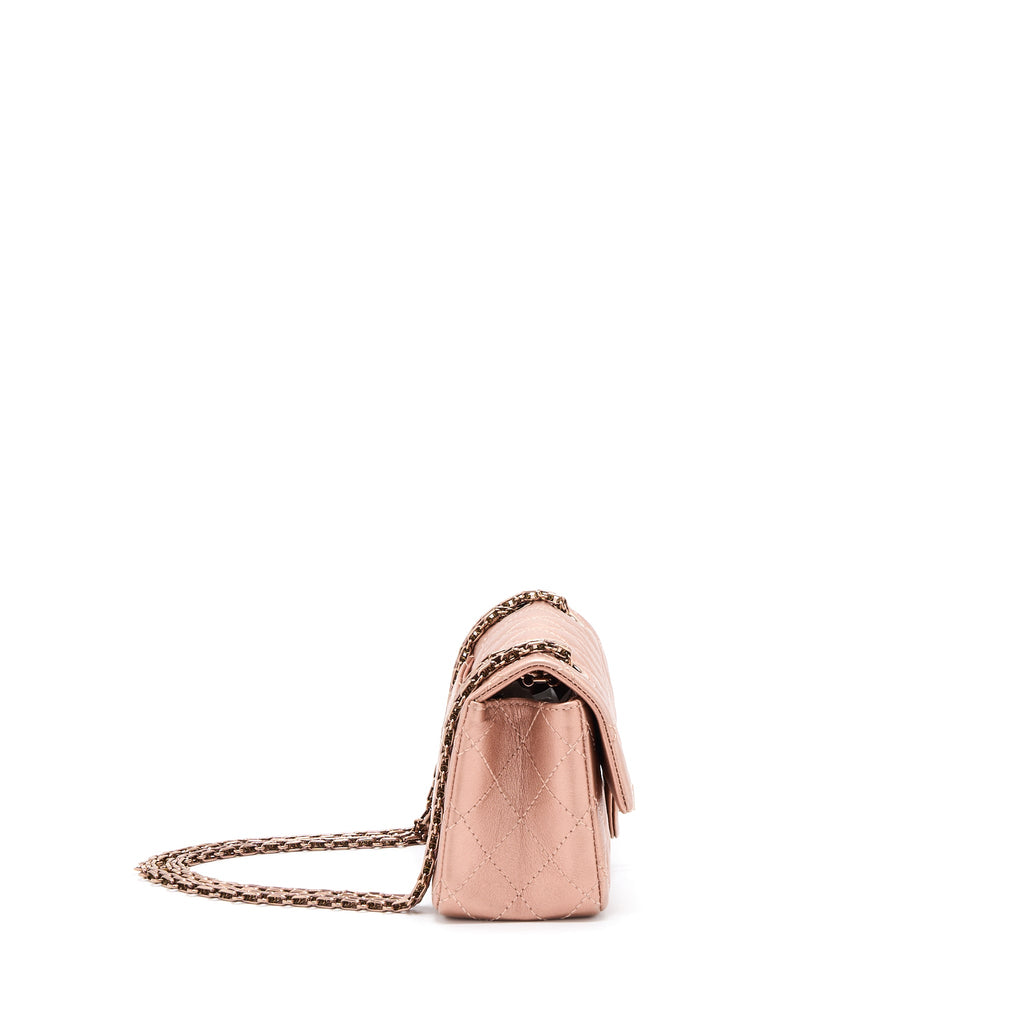 chanel-mini-2-55-reissue-flap-bag-calfskin-metallic-pink-microchip