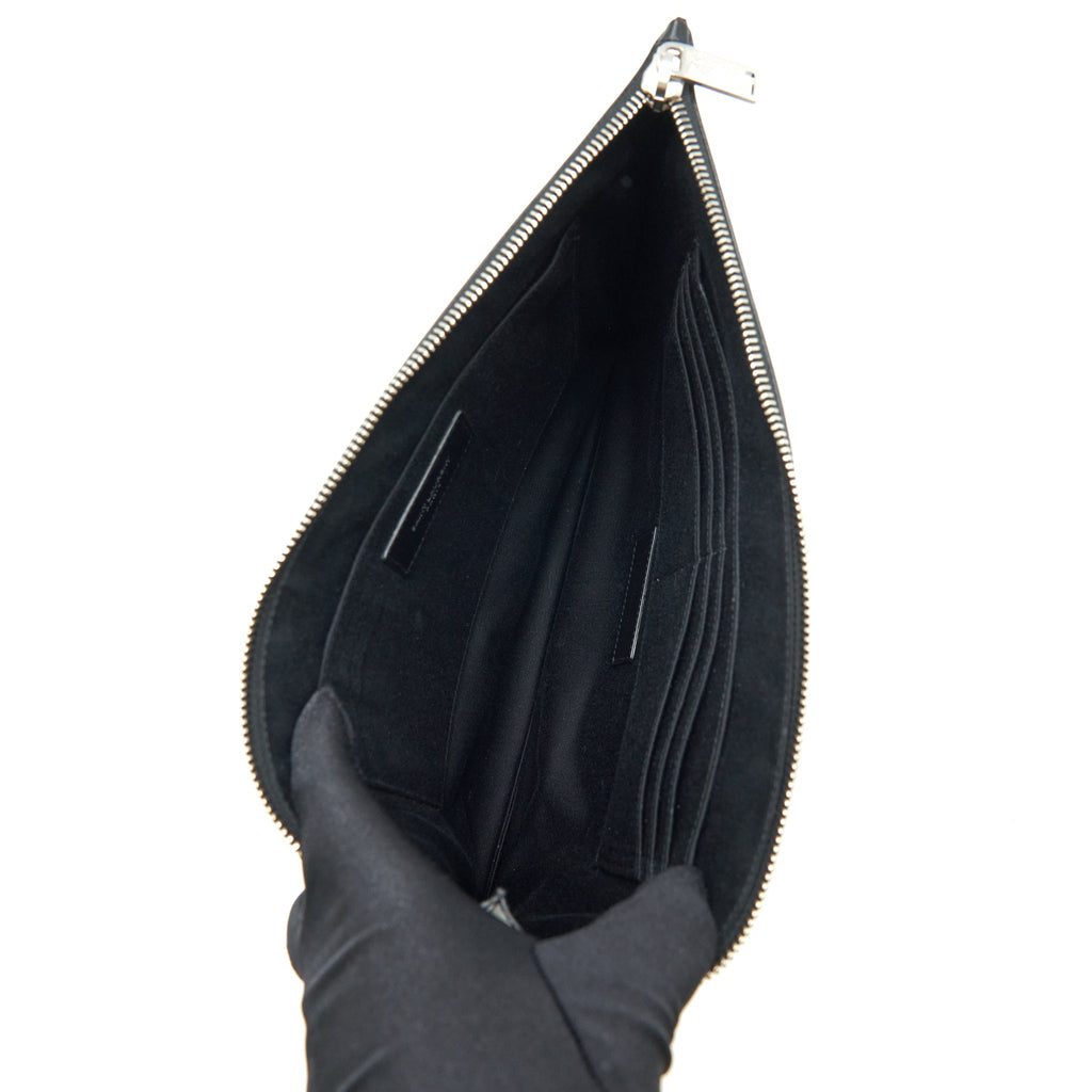 saint-laurent-ipad-holder-clutch-calfskin-black-shw