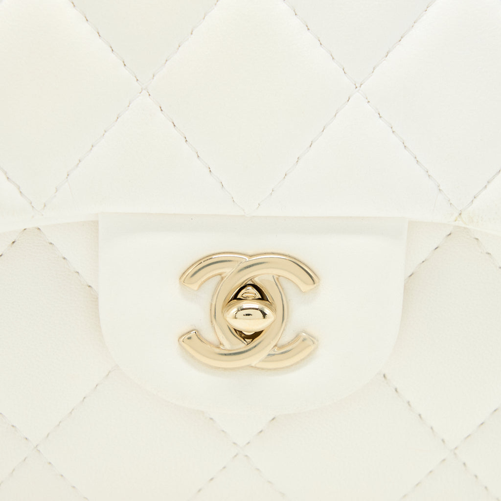 chanel-small-pearl-logo-chain-bag-lambskin-lghw