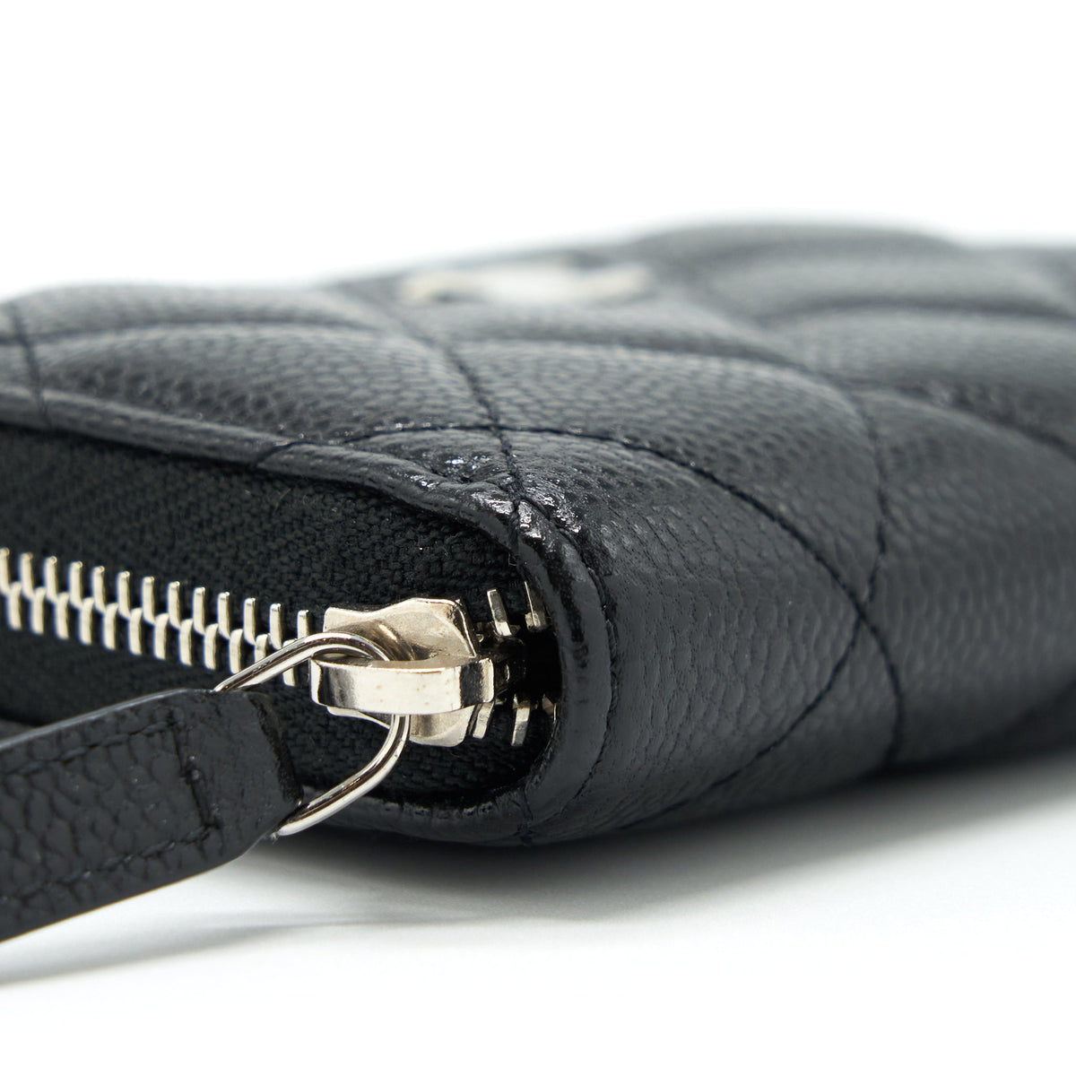 chanel-mini-zippy-card-holder-with-chain-caviar-black-shw