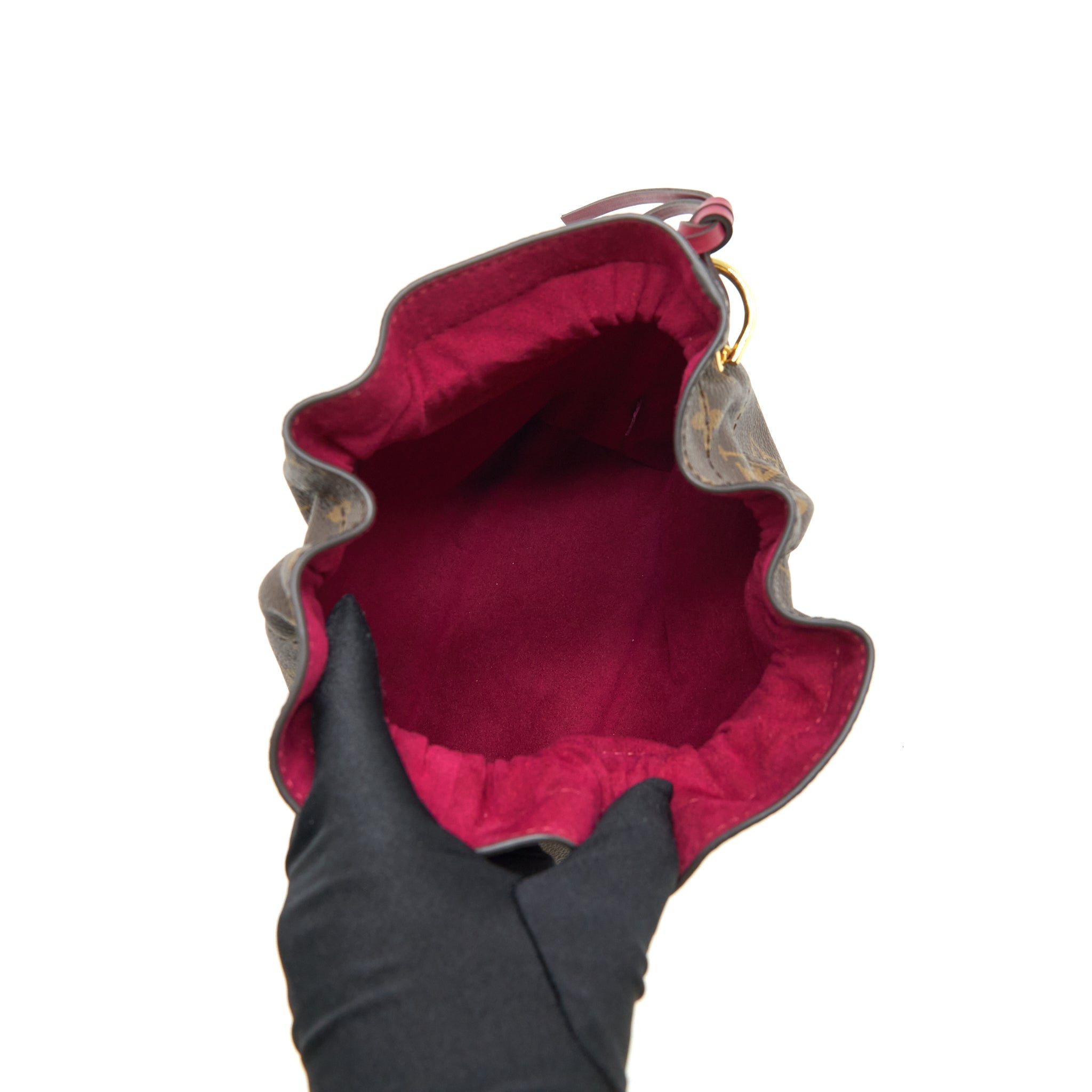 louis-vuitton-noe-pouch-monogram-canvas-fuchsia-with-bandouliere-shoulder-strap