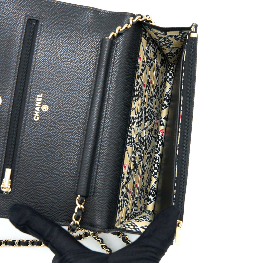 chanel-23c-giant-cc-logo-wallet-on-chain-caviar-black-lghw-microchip-1