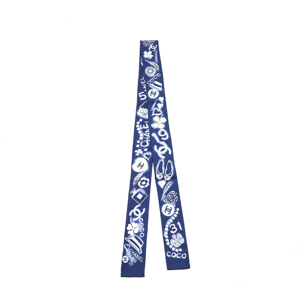 chanel-twilly-white-navy