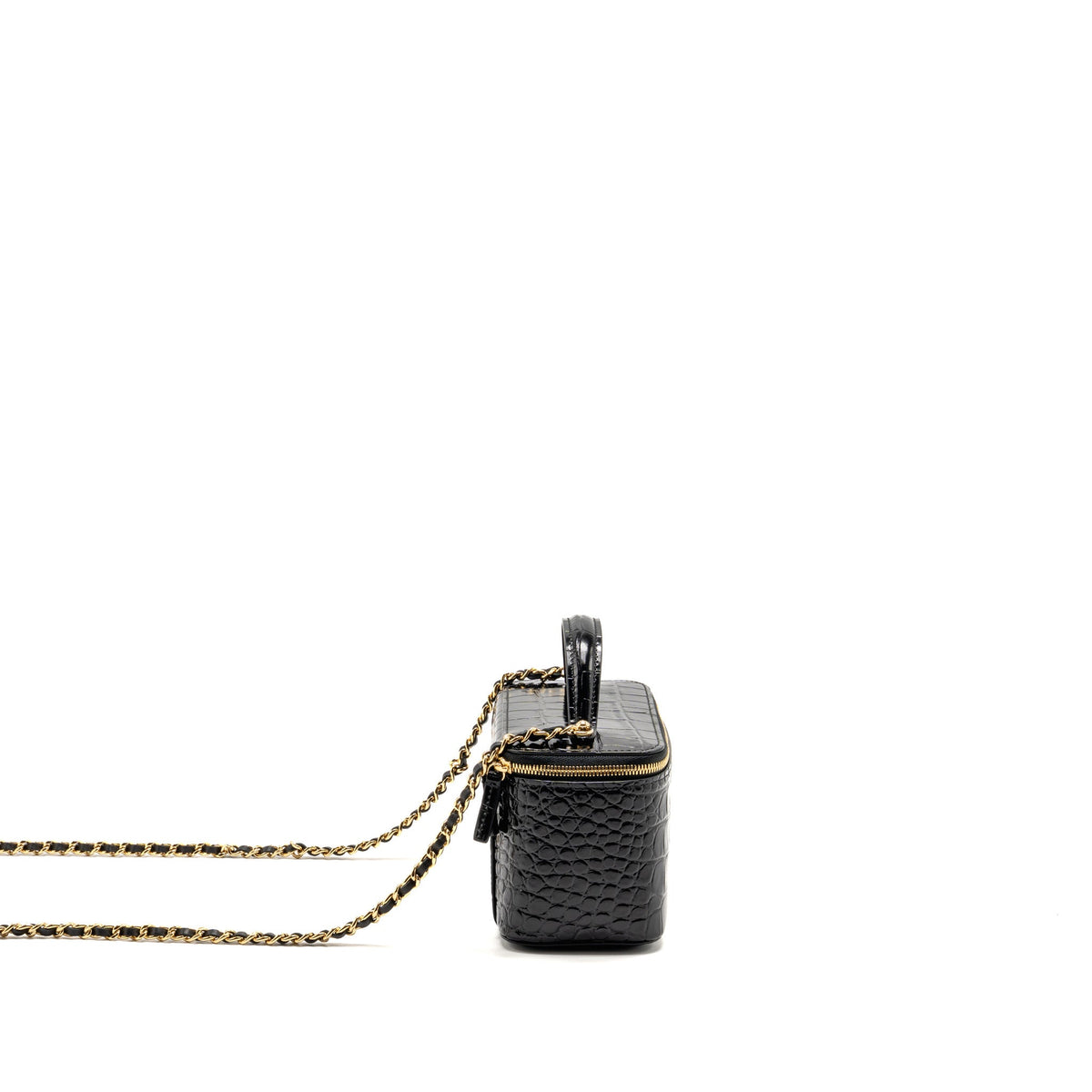 chanel-handle-alligator-leather-black