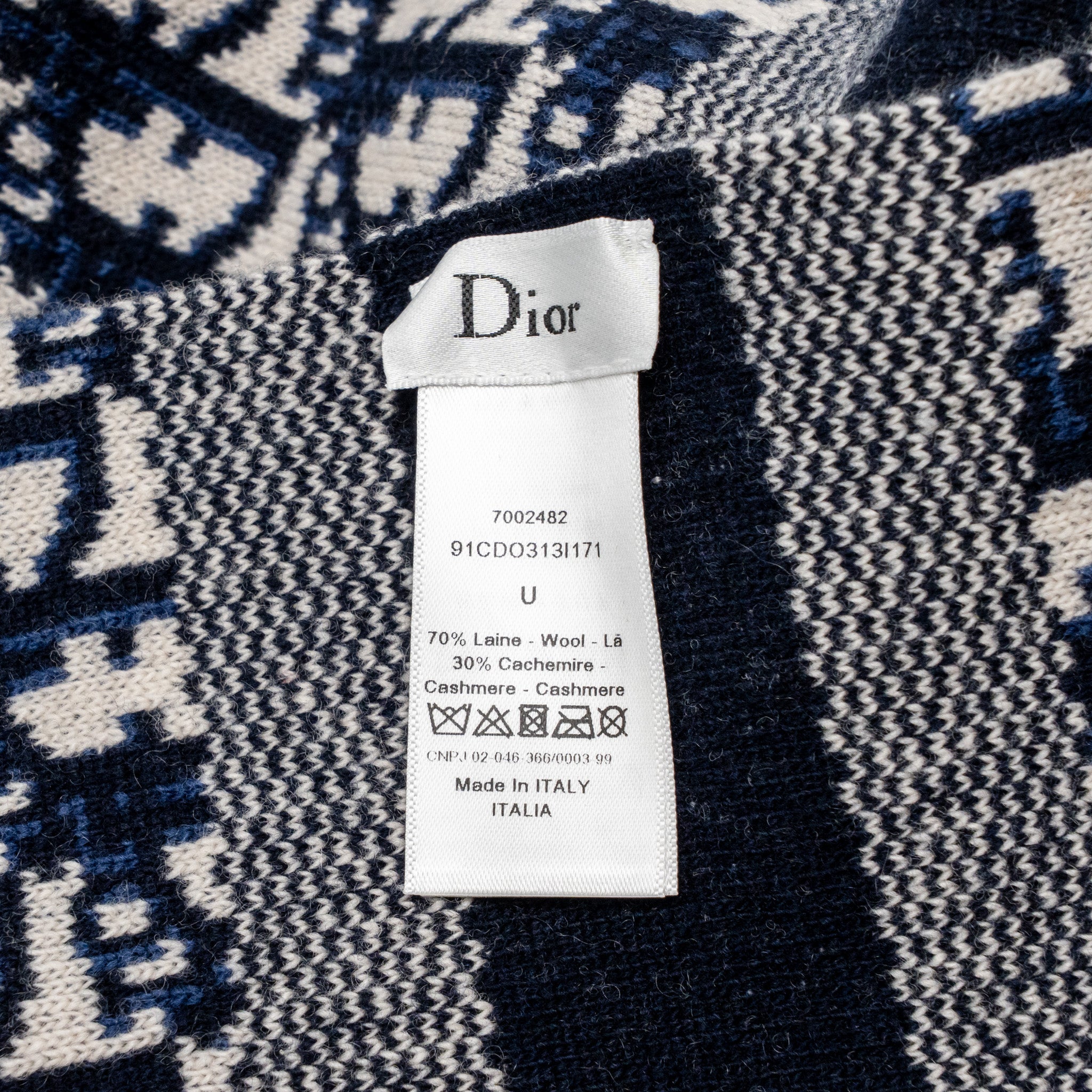 dior-oblique-scarf-wool-cashmere-navy-ecru-copy-1