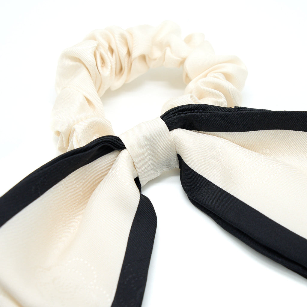 chanel-22b-camellia-letter-hair-tie-silk-twill-ecru-black
