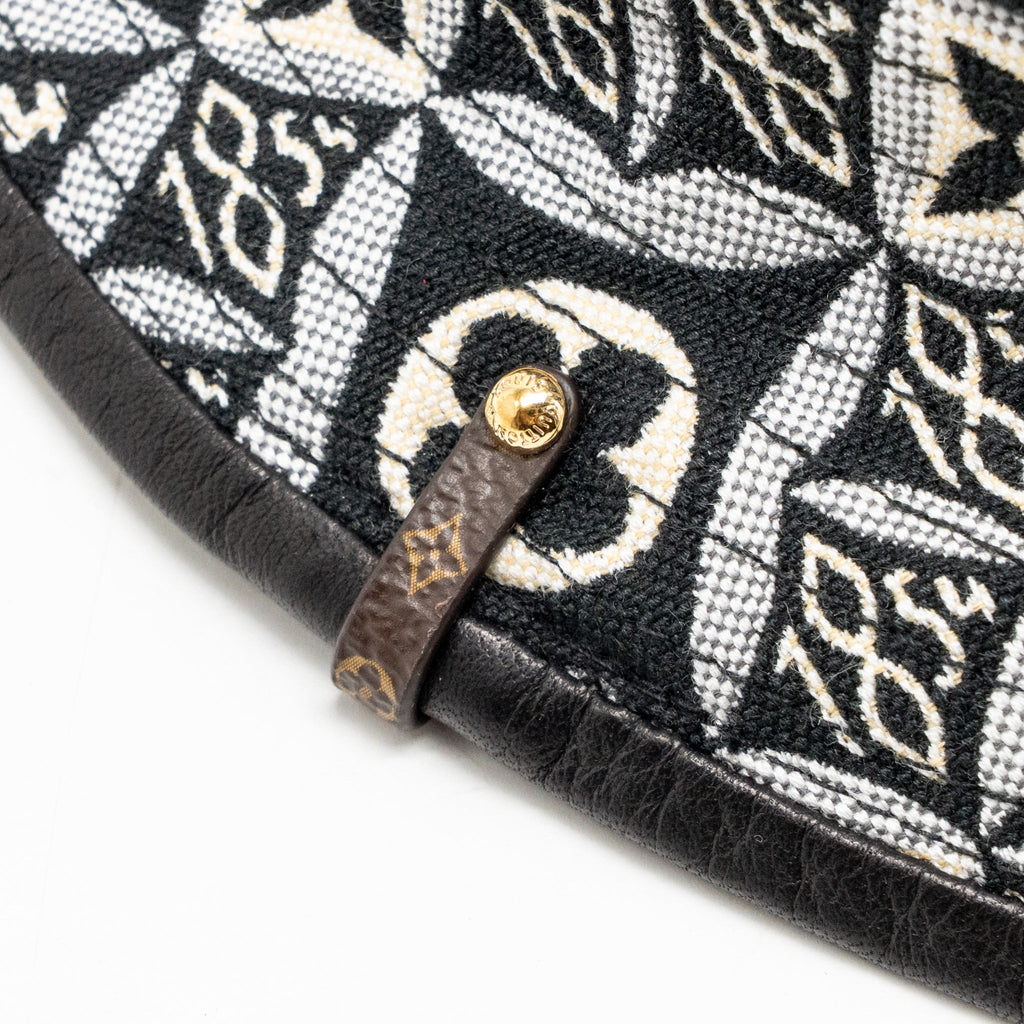 louis-vuitton-size-s-since-1854-bucket-hat-black-multicolour