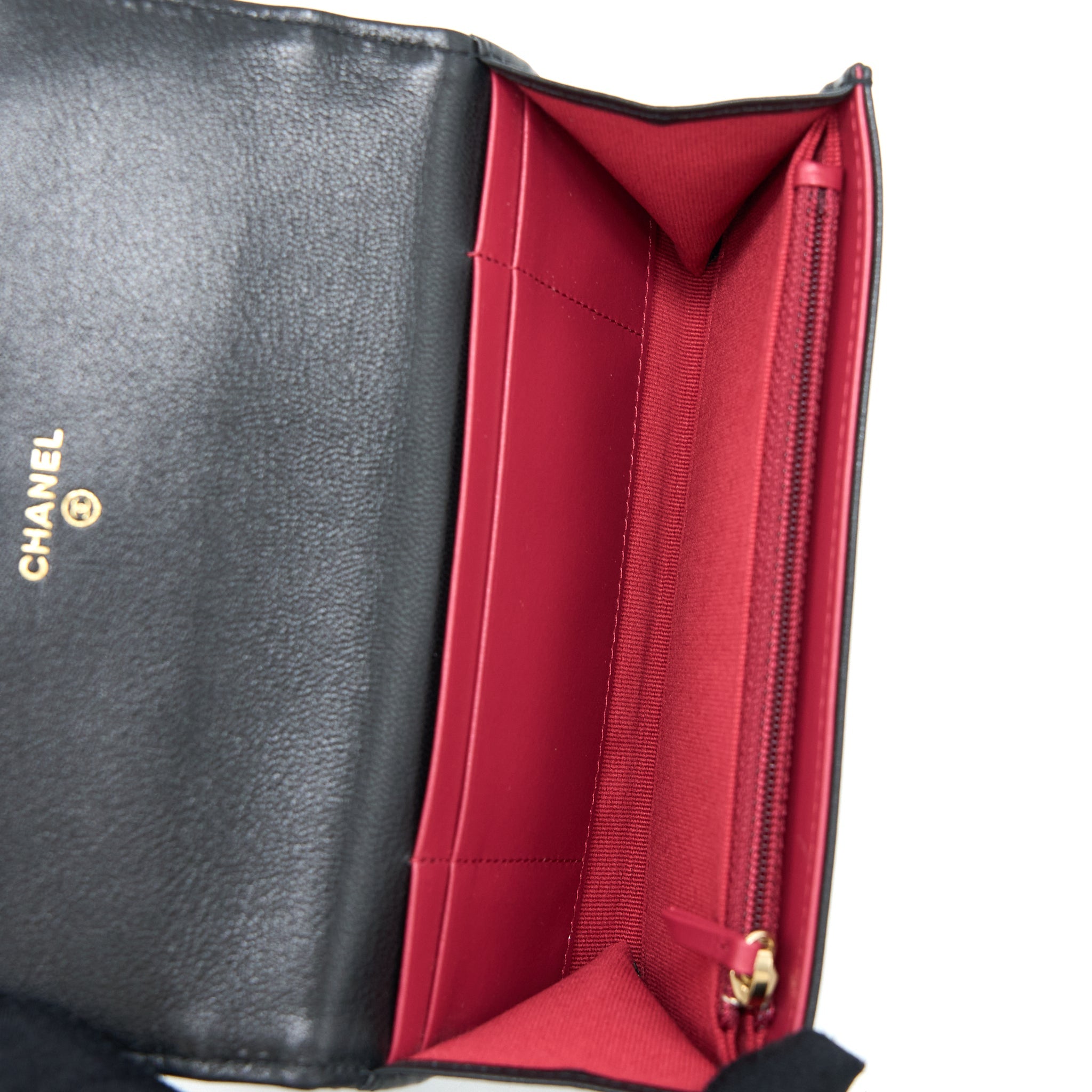 chanel-19-flap-wallet-lambskin-black-ghw-microchip