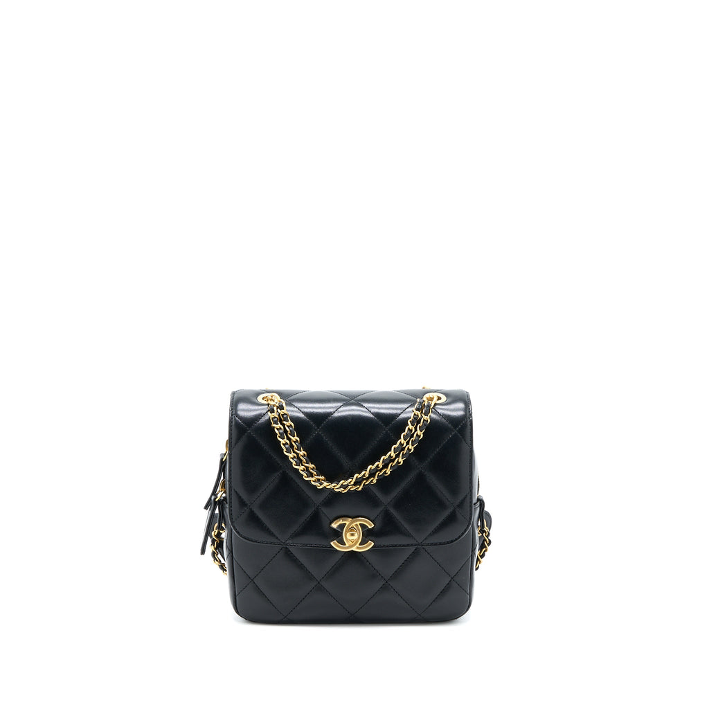 chanel-23p-ado-backpack-lambskin-black-ghw-microchip