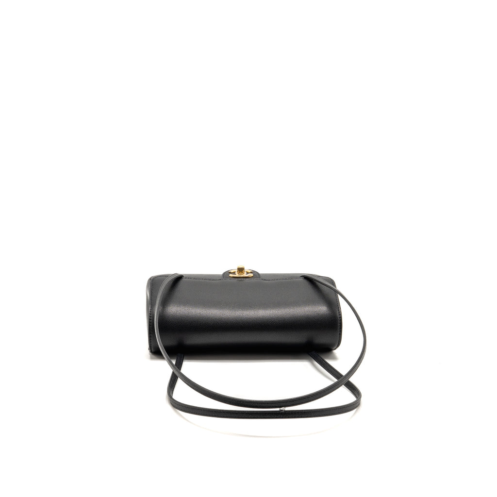 chanel-preppy-coco-black