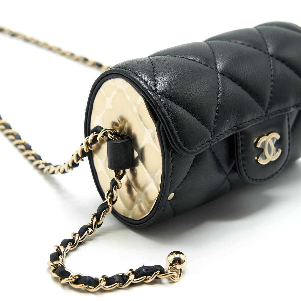 chanel-21a-lipstick-mini-bag-with-chain-black-ghw